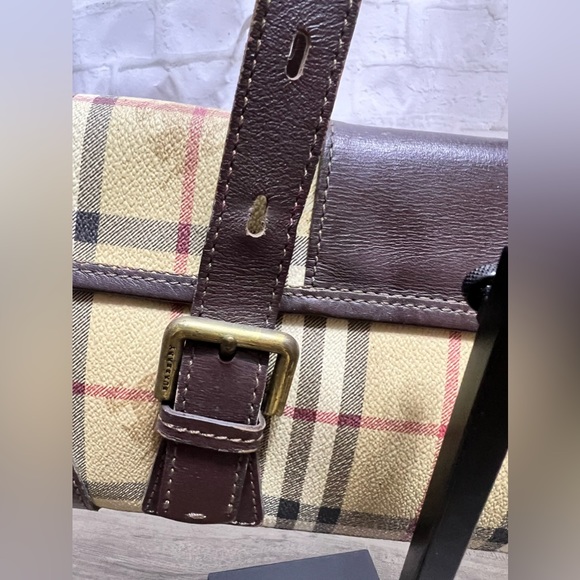 Burberry Rare and Vintage Haymarket Check Shoulder Bag - Picture 4 of 11
